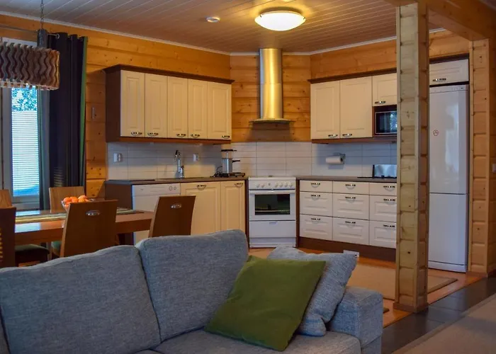 Saaruanniemi C شقة *